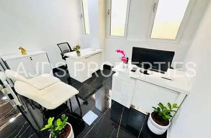 Business Centre - Studio - 1 Bathroom for rent in Horizone Building - Port Saeed - Deira - Dubai