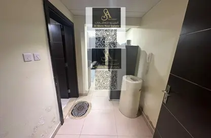 Apartment - Studio - 1 Bathroom for rent in Jasmine Towers - Garden City - Ajman