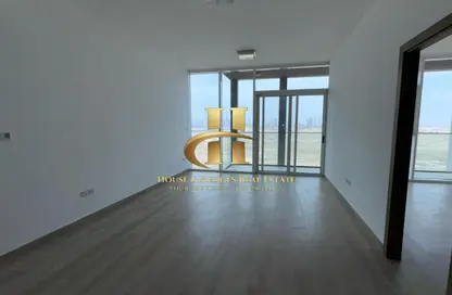 Apartment - 1 Bedroom - 2 Bathrooms for rent in Bloom Towers B - Bloom Towers - Jumeirah Village Circle - Dubai