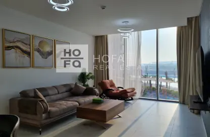Living Room image for: Apartment - 1 Bedroom - 2 Bathrooms for rent in Residences 1 - District One - Mohammed Bin Rashid City - Dubai, Image 1