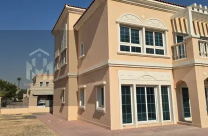 فيلا - 2 غرف نوم - 3 حمامات للبيع في منطقة 16 - قرية الجميرا سركل - دبي