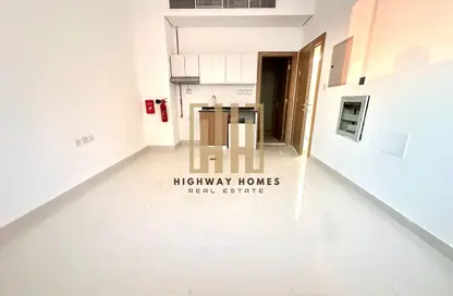 Apartment - Studio - 1 Bathroom for rent in Sarab 2 - Aljada - Sharjah