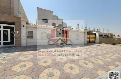 فيلا - 5 غرف نوم - 7 حمامات للبيع في 1 المويهات - المويهات - عجمان