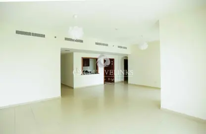 Apartment - 2 Bedrooms - 2 Bathrooms for sale in Shams 4 - Shams - Jumeirah Beach Residence - Dubai
