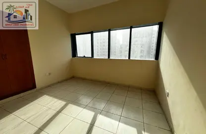 Apartment - 2 Bedrooms - 2 Bathrooms for rent in Rolla Square - Rolla Area - Sharjah