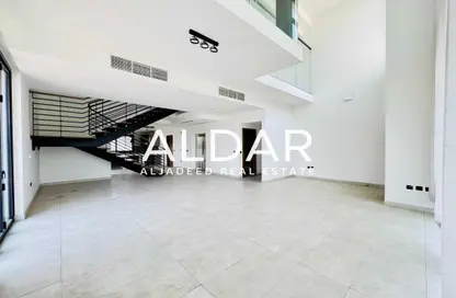 Villa - 4 Bedrooms - 5 Bathrooms for rent in Eleganz by Danube - Jumeirah Village Circle - Dubai