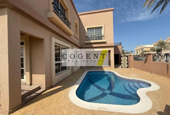 Luxurious Villa | Pvt Pool | Bright and Spacious