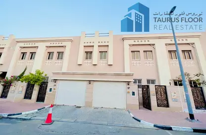 Villa - 3 Bedrooms - 3 Bathrooms for rent in Abu Hail Road - Abu Hail - Deira - Dubai