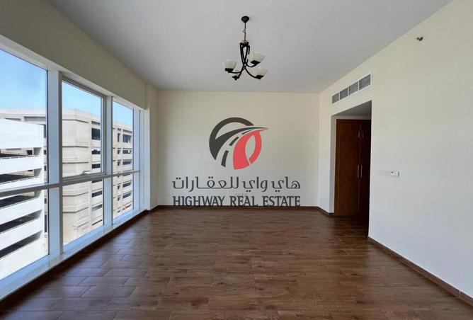 15681000 - Property Image 3