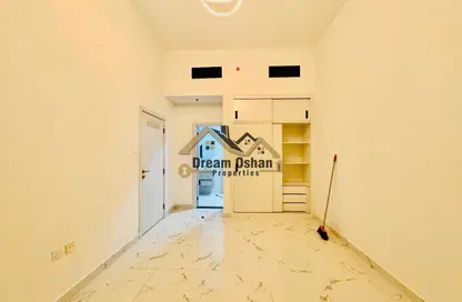 شقة - غرفة نوم - 2 حمامات للايجار في المدينة العالمية المرحلة 2 - 4 الورسان - الورسان - دبي شقة - غرفة نوم - 2 حمامات للايجار في المدينة العالمية المرحلة 2 - 4 الورسان - الورسان - دبي