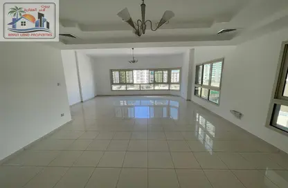Apartment - 2 Bedrooms - 3 Bathrooms for rent in Al Majaz 1 - Al Majaz - Sharjah