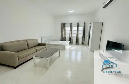 Apartment - Studio - 1 Bathroom for rent in Khalifa City A Villas - Khalifa City A - Khalifa City - Abu Dhabi