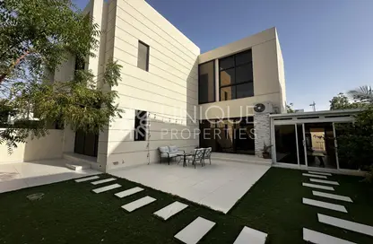 Villa - 4 Bedrooms - 5 Bathrooms for sale in Queens Meadow - DAMAC Hills - Dubai