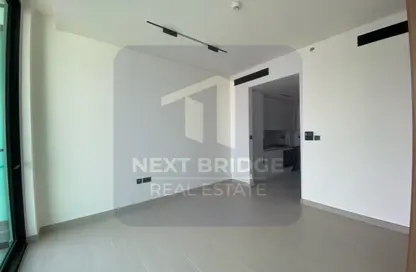 شقة - 1 حمام للايجار في بن غاطي أزور - منطقة 16 - قرية جميرا الدائرية - دبي