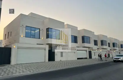 Villa - 5 Bedrooms - 7 Bathrooms for sale in Al Amira Village - Al Yasmeen - Ajman