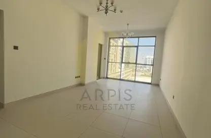 Compound - 2 Bedrooms - 3 Bathrooms for rent in Jumeirah Garden City - Al Satwa - Dubai