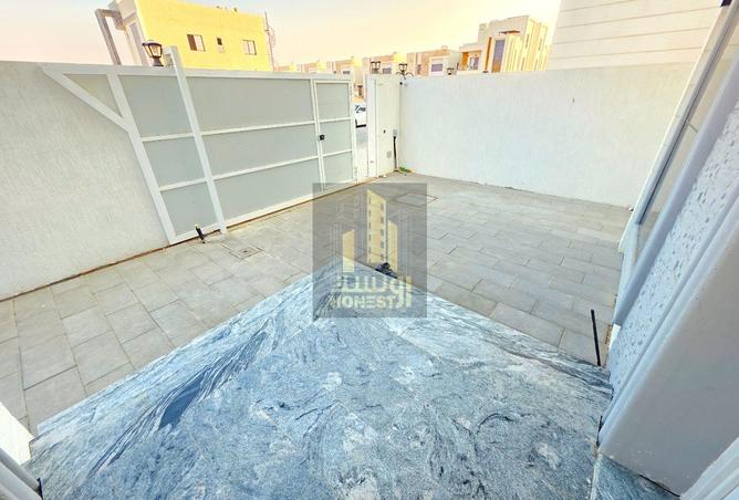 16032996 - Property Image 3