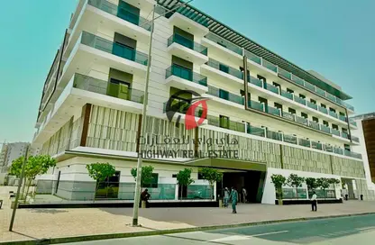 Apartment - 1 Bedroom - 2 Bathrooms for rent in Belle Vue Building - Al Warsan 4 - Al Warsan - Dubai