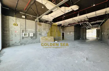 Show Room - Studio - 1 Bathroom for rent in Danat Tower B - Danat Towers - Muroor Area - Abu Dhabi