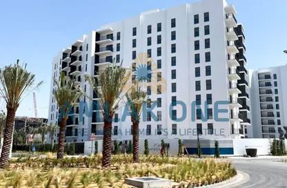 Apartment - 2 Bedrooms - 2 Bathrooms for sale in Waters Edge - Yas Island - Abu Dhabi