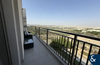 Apartment - 3 Bedrooms - 3 Bathrooms for rent in Zahra Apartments 1A - Zahra Apartments - Town Square - Dubai