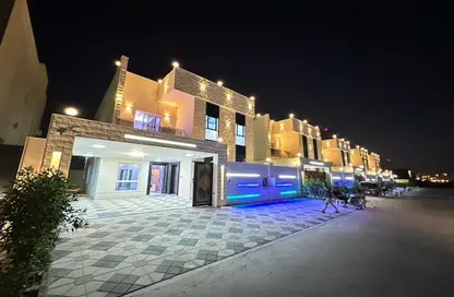 Villa - 3 Bedrooms - 4 Bathrooms for sale in Al Jazzat - Al Riqqa - Sharjah