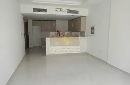 Apartment - 1 Bedroom - 2 Bathrooms for rent in Mass Residence - Jumeirah Village Circle - Dubai