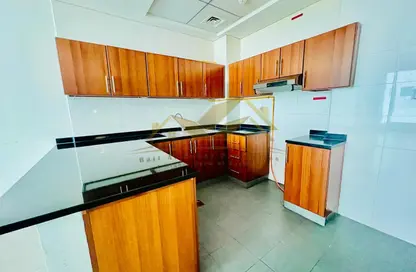 Apartment - 2 Bedrooms - 3 Bathrooms for rent in Jumeirah Garden City - Al Satwa - Dubai