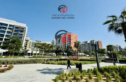 Shop - Studio for rent in AZIZI Riviera 34 - Meydan One - Meydan - Dubai