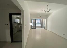 Empty Room image for: Apartment - 1 bedroom - 2 bathrooms for rent in Adaire 2 - Al Satwa - Dubai, Image 1