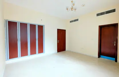 شقة - 2 غرف نوم - 3 حمامات للايجار في بناية النهدة - النهدة 1 - النهدة - دبي - دبي