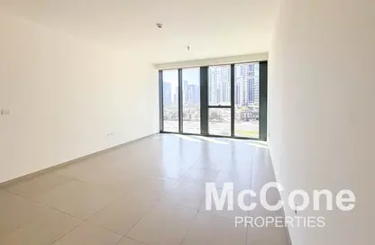 Empty Room image for: Apartment - 1 Bedroom - 2 Bathrooms for sale in BLVD Heights Tower 1 - BLVD Heights - Downtown Dubai - Dubai, Image 1