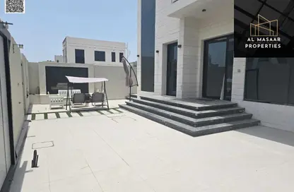 Villa - 3 Bedrooms - 5 Bathrooms for sale in Al Yasmeen 1 - Al Yasmeen - Ajman