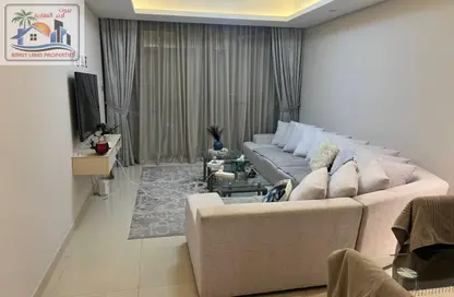 Apartment - 1 Bedroom - 2 Bathrooms for rent in Gulfa Towers - Al Rashidiya 1 - Al Rashidiya - Ajman