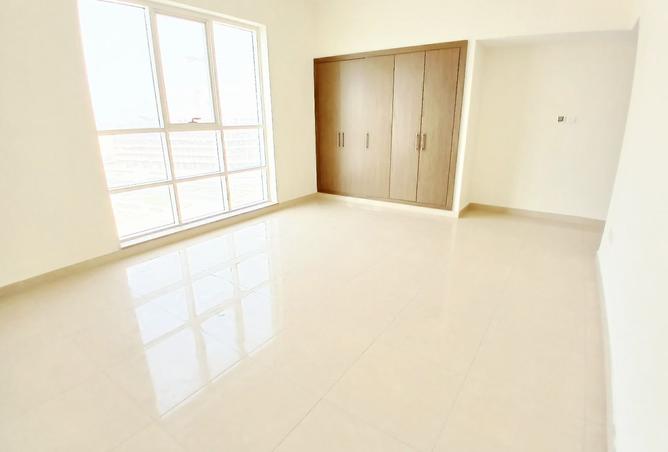 15911742 - صورة العقار 2