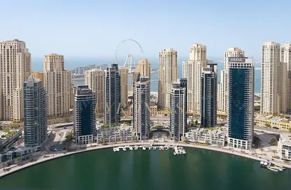 Apartment - 3 Bedrooms - 4 Bathrooms for sale in Vida Residences Dubai Marina - Dubai Marina - Dubai