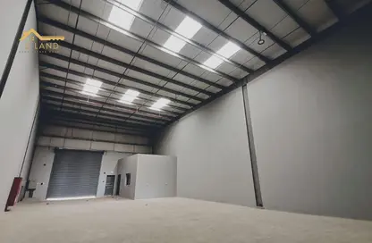 Warehouse - Studio - 1 Bathroom for rent in Al Sajaa Industrial - Al Sajaa - Sharjah