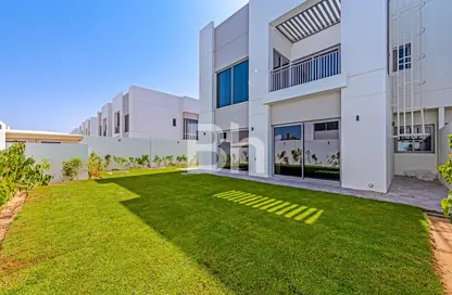 Villa - 3 Bedrooms - 4 Bathrooms for rent in Umm Suqeim 1 Villas - Umm Suqeim 1 - Umm Suqeim - Dubai
