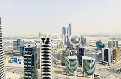 شقة - غرفة نوم - 2 حمامات للايجار في فندق برج ليك - العنوان داون تاون - دبي وسط المدينة - دبي