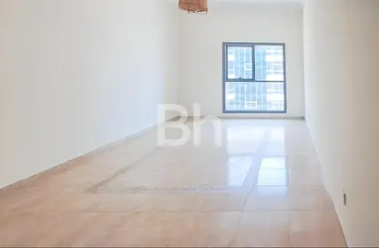 Apartment - 1 Bedroom - 1 Bathroom for rent in Zumurud Tower - Dubai Marina - Dubai