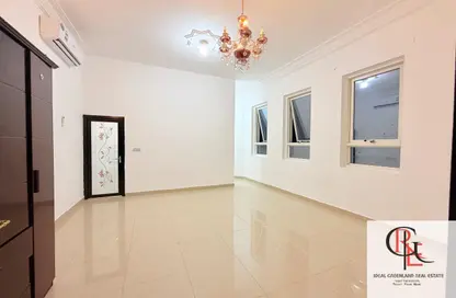 Apartment - Studio - 1 Bathroom for rent in Mohamed Bin Zayed Centre - Mohamed Bin Zayed City - Abu Dhabi