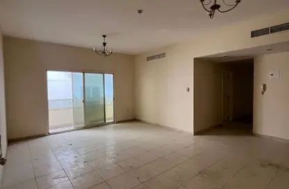 Apartment - 2 Bedrooms - 2 Bathrooms for rent in New Al Taawun Road - Al Taawun - Sharjah