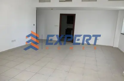 Apartment - 1 Bedroom - 2 Bathrooms for sale in Executive Tower C - Executive Towers - Business Bay - Dubai Apartment - 1 Bedroom - 2 Bathrooms for sale in Executive Tower C - Executive Towers - Business Bay - Dubai