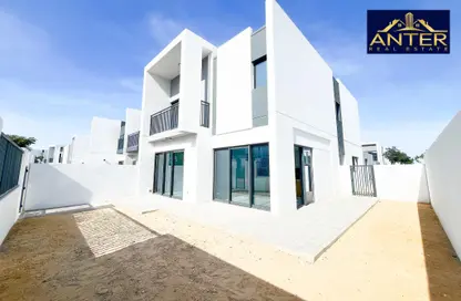 Outdoor House image for: Townhouse - 4 Bedrooms - 5 Bathrooms for sale in La Rosa - Villanova - Dubai Land - Dubai, Image 1