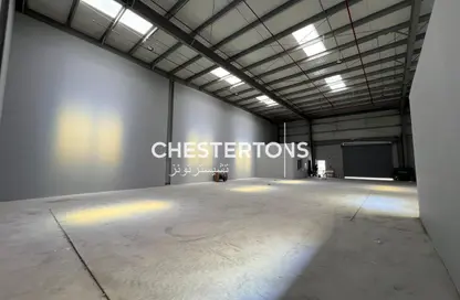 Warehouse - Studio for rent in Phase 1 - Dubai Investment Park (DIP) - Dubai