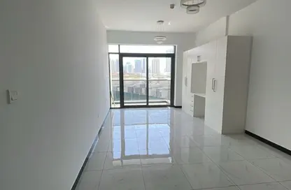 Apartment - Studio - 1 Bathroom for rent in Crystal Residence - Jumeirah Village Circle - Dubai