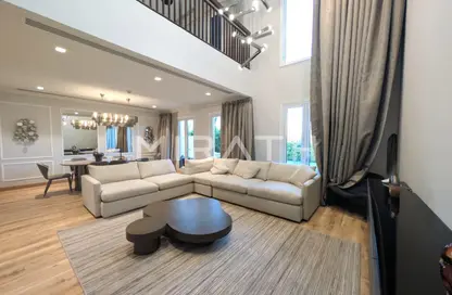 Villa - 3 Bedrooms - 4 Bathrooms for rent in Sur La Mer - La Mer - Jumeirah - Dubai