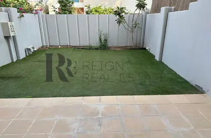 Apartment - 3 Bedrooms - 4 Bathrooms for sale in Contemporary Style - Al Reef Villas - Al Reef - Abu Dhabi