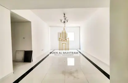 Apartment - 2 Bedrooms - 2 Bathrooms for rent in Al Thani Muwaileh - Muwaileh Commercial - Sharjah