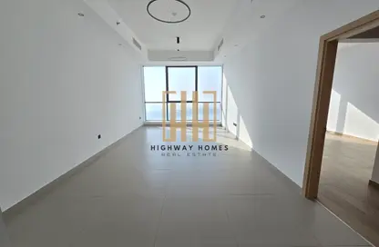 Apartment - 1 Bedroom - 2 Bathrooms for rent in La Plage Tower - Al Mamzar - Sharjah - Sharjah